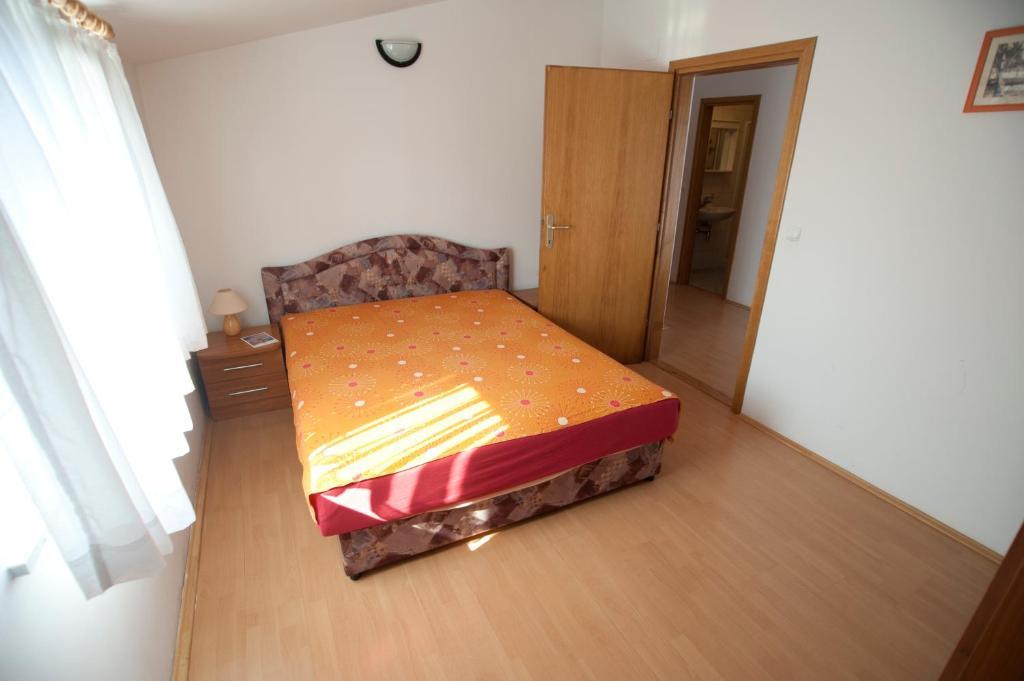Apartments Maric With Parking Umag Bilik gambar